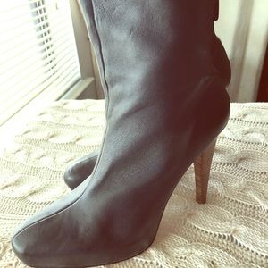 Calvin Klein Jennie ankle boots
